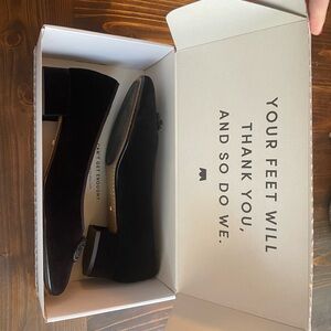 Birdies The Hummingbird 30 - Black Velvet Bow Size 1010